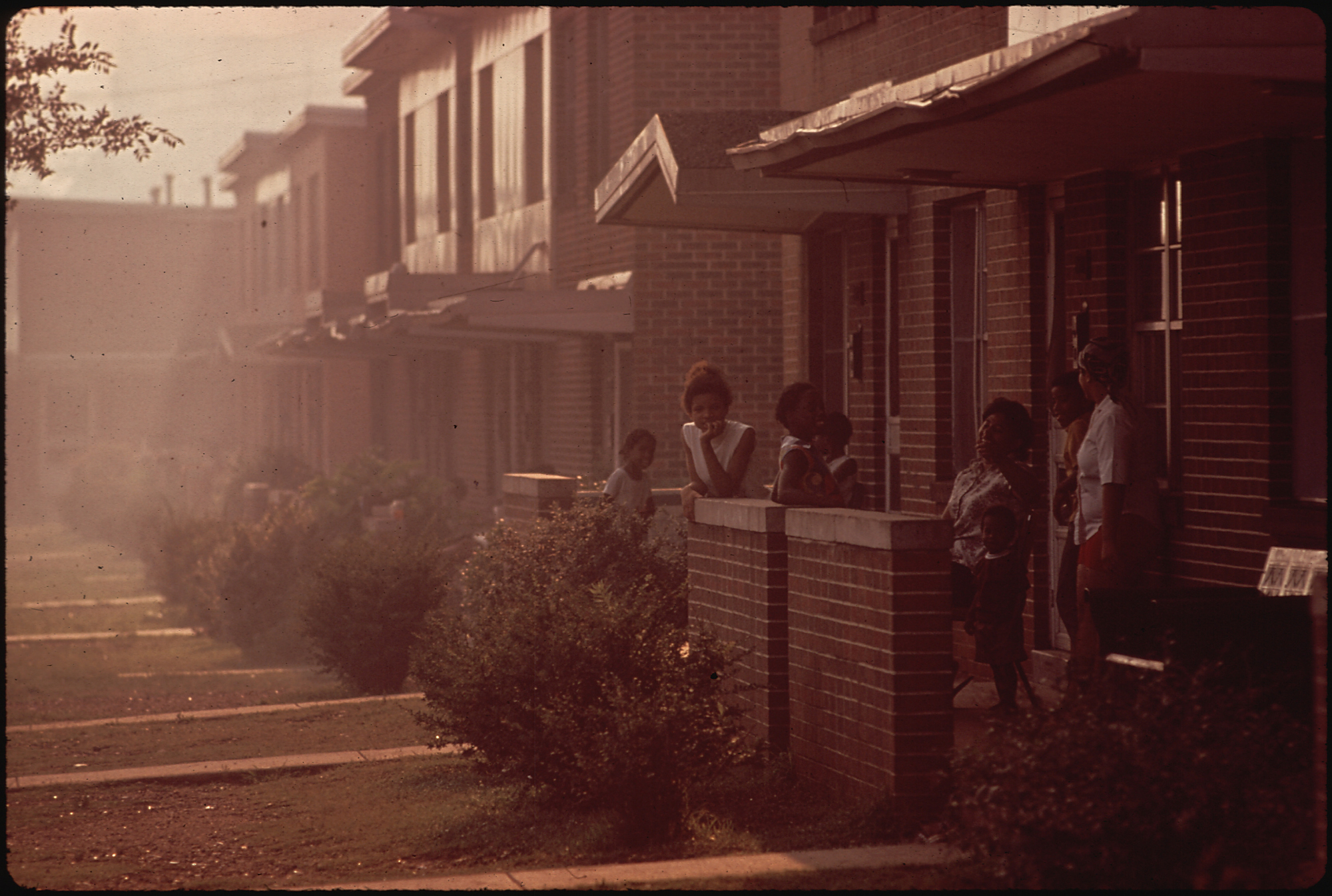 Smog in north Birmingham, 1972 Credit: LeRoy Woodson/EPA/National Archives
